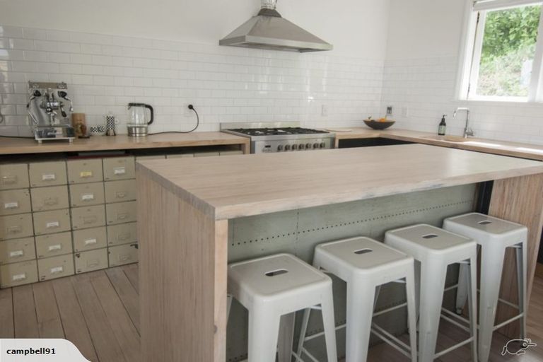 Photo of property in 113 Duncan Terrace, Kilbirnie, Wellington, 6022