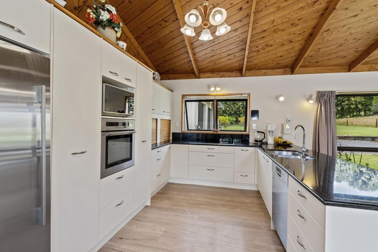 Photo of property in 753 Puketona Road, Haruru, 0204