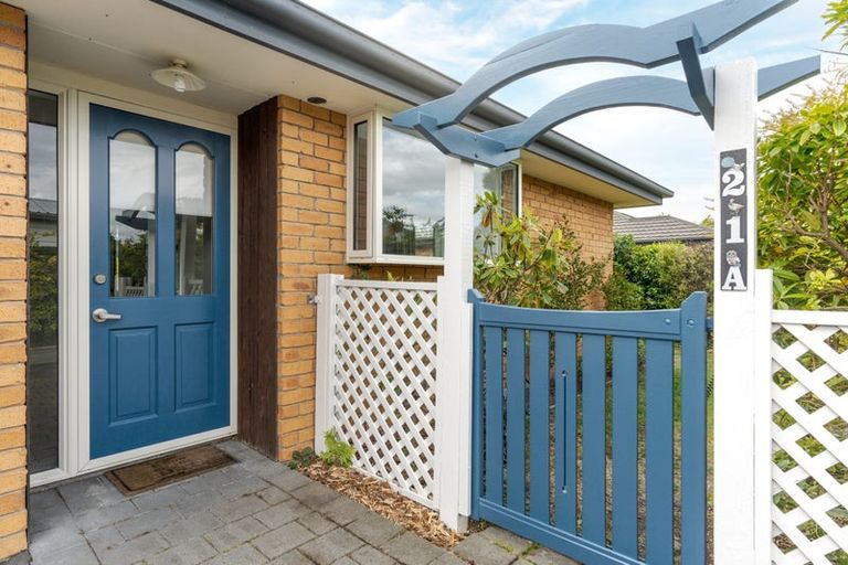 Photo of property in 21a Brynley Street, Hornby, Christchurch, 8042