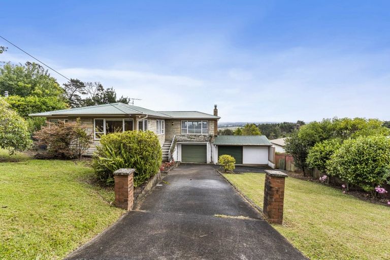 Photo of property in 462 Don Buck Road, Massey, Auckland, 0614