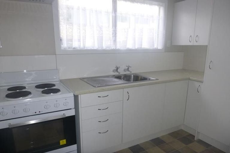 Photo of property in 2/66 Richmond Street, Petone, Lower Hutt, 5012