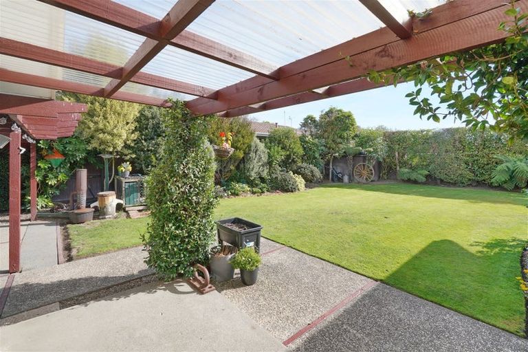 Photo of property in 26 Strathfield Avenue, Dallington, Christchurch, 8061