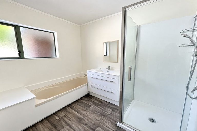 Photo of property in 5a Francis Road, Paraparaumu Beach, Paraparaumu, 5032