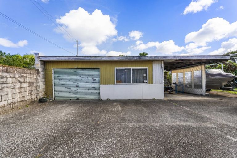 Photo of property in 11 Sandbrook Avenue, Otara, Auckland, 2023