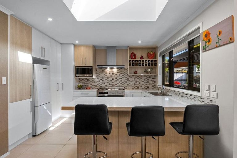 Photo of property in 230 Harbourside Drive, Karaka, Papakura, 2113