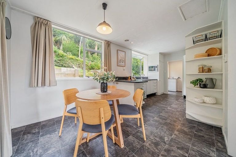 Photo of property in 14a Hawthorn Crescent, Stokes Valley, Lower Hutt, 5019