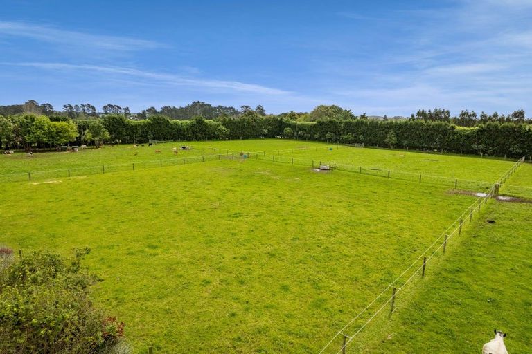 Photo of property in 50a Richmond Road, Brixton, New Plymouth, 4373