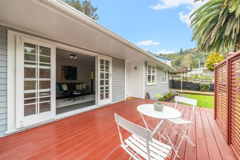 Photo of property in 5 John Street, Stokes Valley, Lower Hutt, 5019