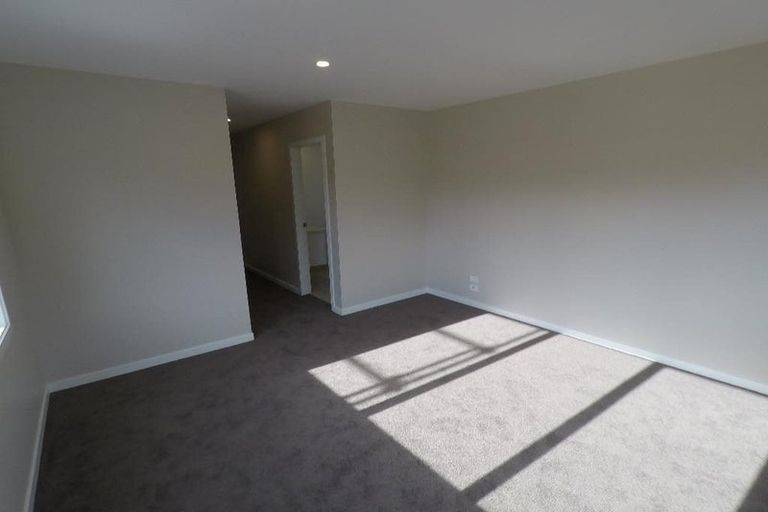 Photo of property in 26 Glide Lane, Whitby, Porirua, 5024