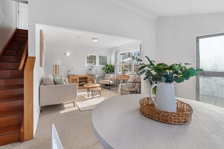 Photo of property in 274 Otumoetai Road, Otumoetai, Tauranga, 3110