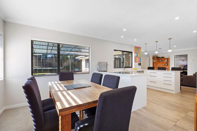 Photo of property in 39 Donnington Place, Bethlehem, Tauranga, 3110