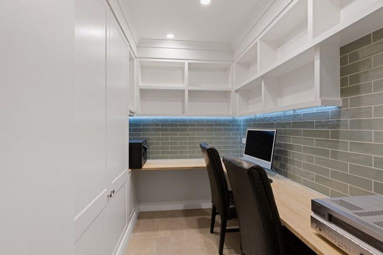 Photo of property in 42 Timara Crescent, Marshland, Christchurch, 8083