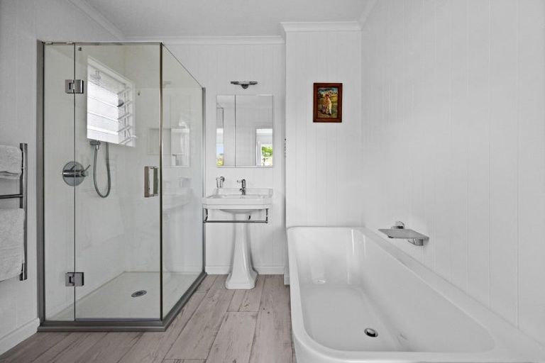 Photo of property in 178 Avenue Road, Greenmeadows, Napier, 4112