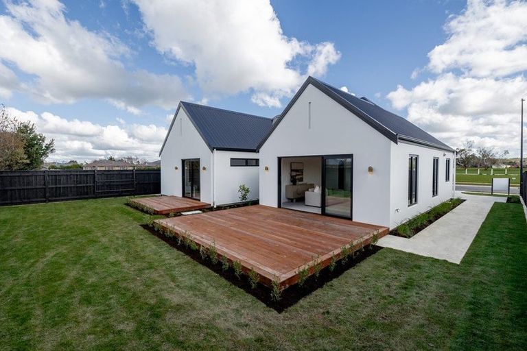 Photo of property in 6 Parkside Avenue, Feilding, 4702
