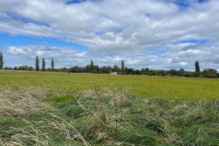 Photo of property in 250 South Road, Solway, Masterton, 5885