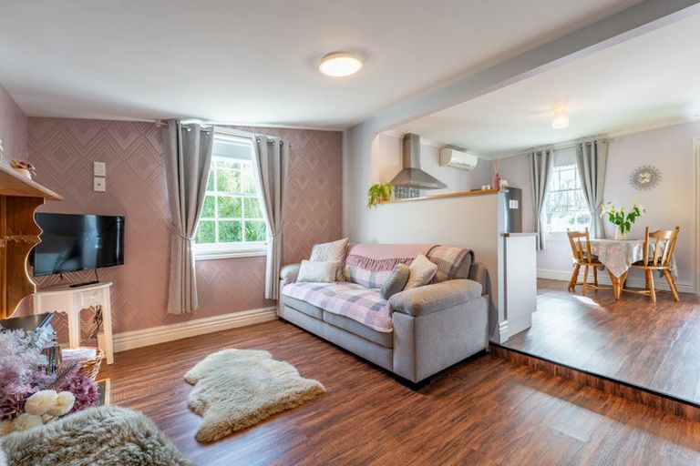 Photo of property in 136 Talbot Street, Geraldine, 7930