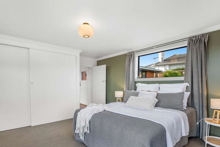 Photo of property in 19 Heath Street, Andersons Bay, Dunedin, 9013