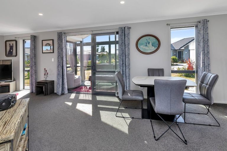 Photo of property in 3 Green Estate Drive, Waipu, 0510