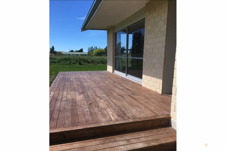 Photo of property in 8-14 Milford Street, Waimate, 7924