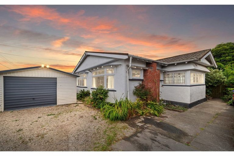 Photo of property in 1/75 Wychbury Street, Spreydon, Christchurch, 8024