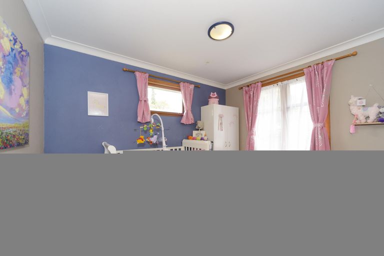Photo of property in 12 Tawa Street, Palmerston North, 4414