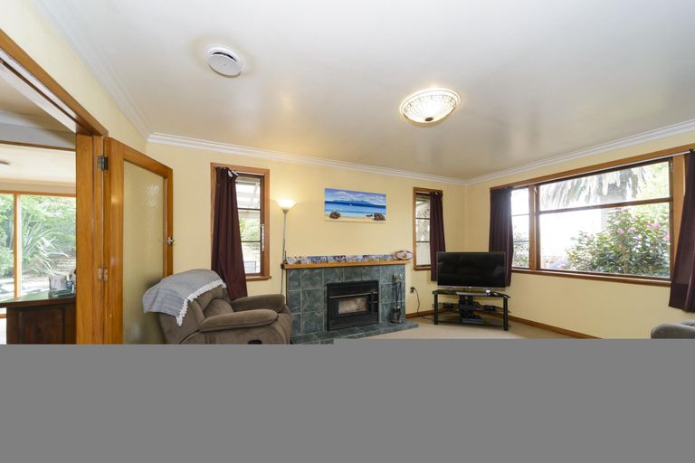 Photo of property in 12 Tawa Street, Palmerston North, 4414