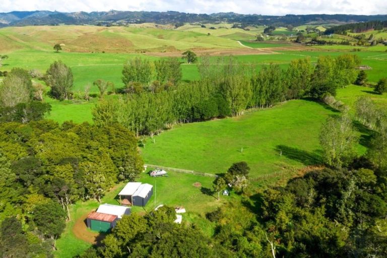 Photo of property in 145 Mclean Road, Waipu, 0582