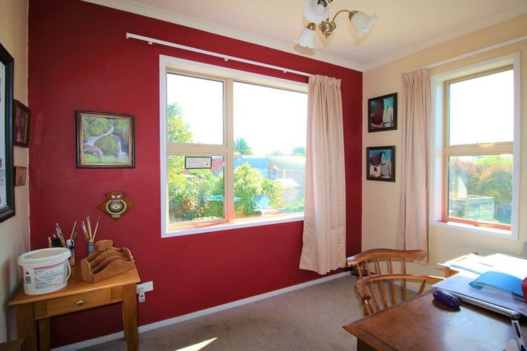 Photo of property in 20 Test Street, South Hill, Oamaru, 9400