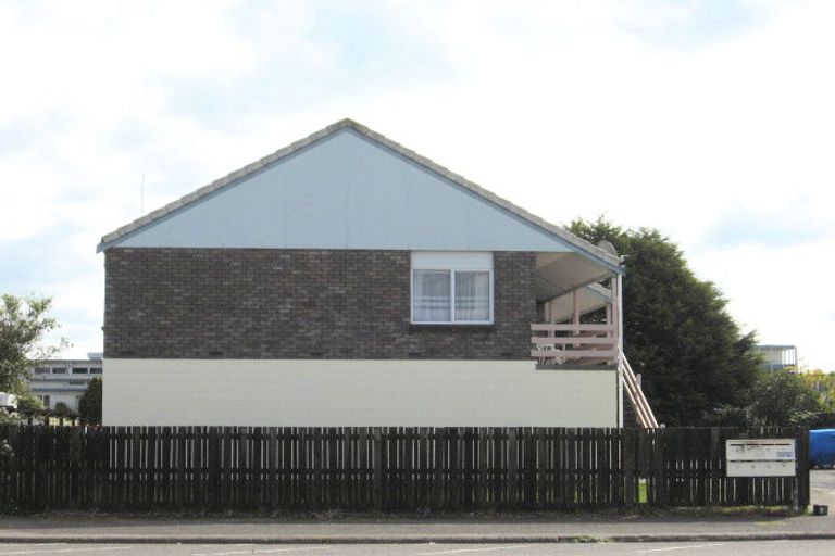 Photo of property in 4/13 Gibson Street, Fenton Park, Rotorua, 3010