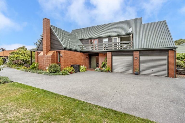 Photo of property in 14a Jamell Place, Avonhead, Christchurch, 8042