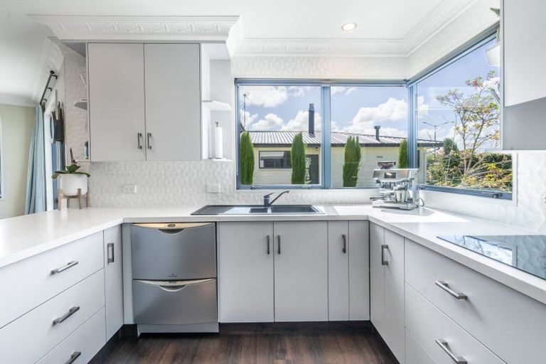 Photo of property in 712 Queens Drive, Waikiwi, Invercargill, 9810