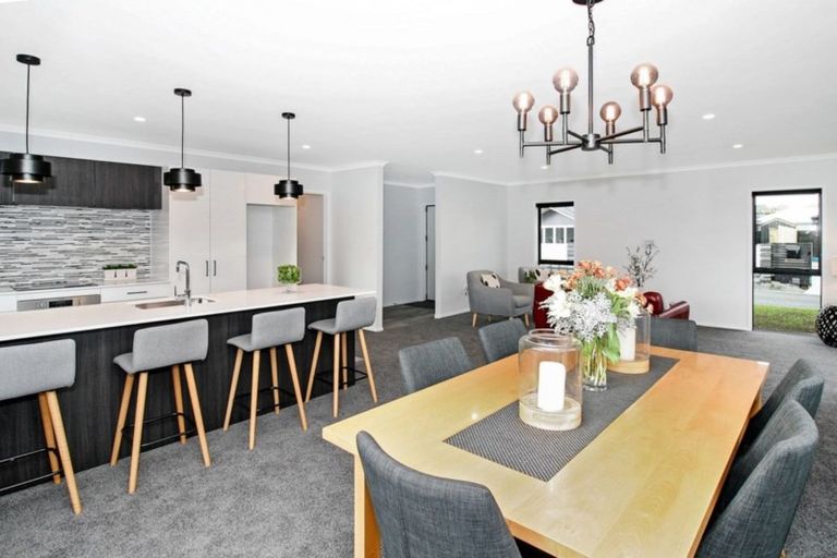 Photo of property in 6 Terli Way, Glen Avon, New Plymouth, 4312