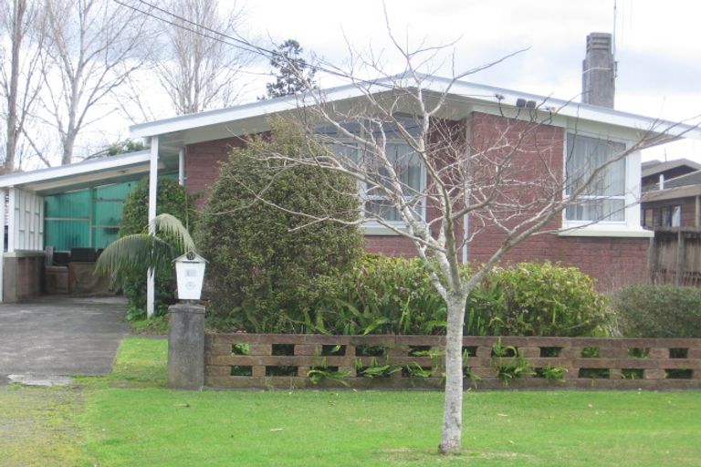 Photo of property in 18 North Street, Woodhill, Whangarei, 0110