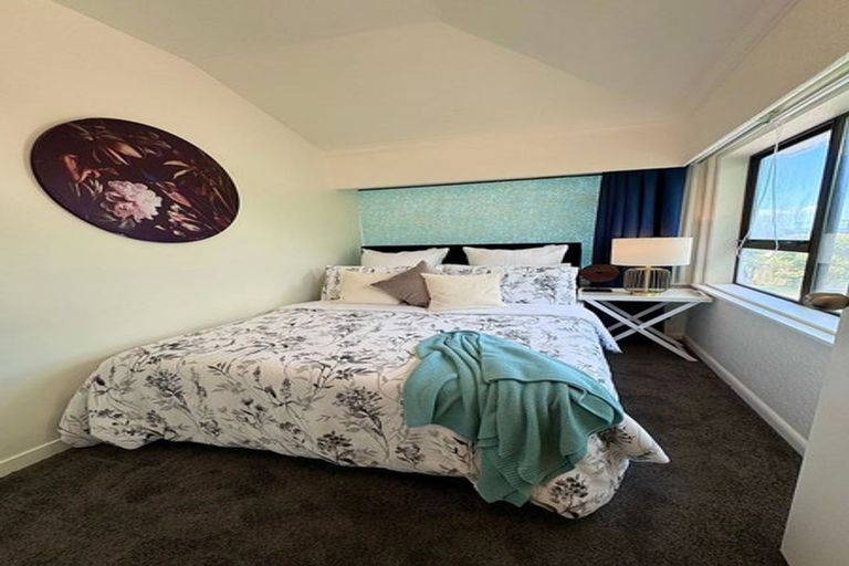 Photo of property in 24 Tawa Road, Onehunga, Auckland, 1061