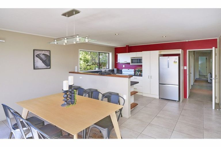 Photo of property in 12 Veitches Road, Casebrook, Christchurch, 8051