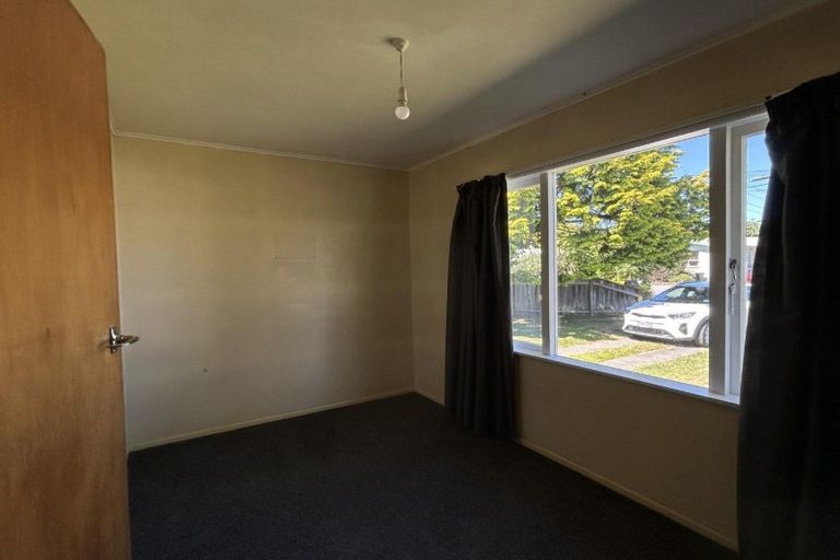 Photo of property in 7 Somme Crescent, Hillcrest, Hamilton, 3216