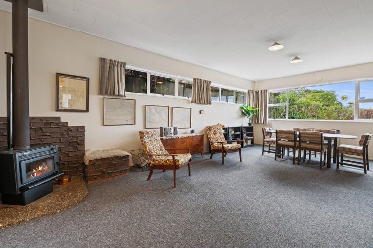 Photo of property in 98 Spencer Road, Lake Tarawera, Rotorua, 3076