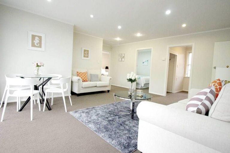 Photo of property in 114 Coxhead Road, Wattle Downs, Auckland, 2103