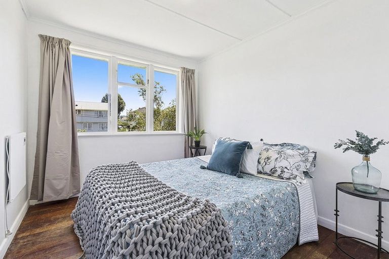 Photo of property in 23 Chew Place, Ranui, Porirua, 5024