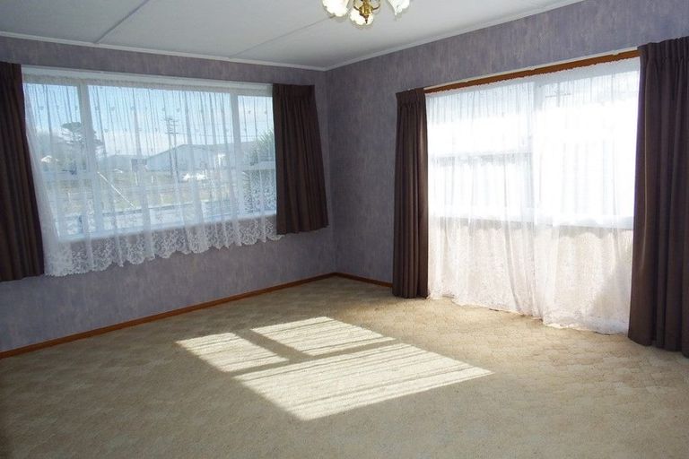 Photo of property in 4 Standish Street, Midhirst, Stratford, 4394