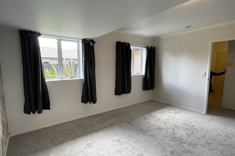 Photo of property in 24 Lili Chen Way, Mangere Bridge, Auckland, 2022