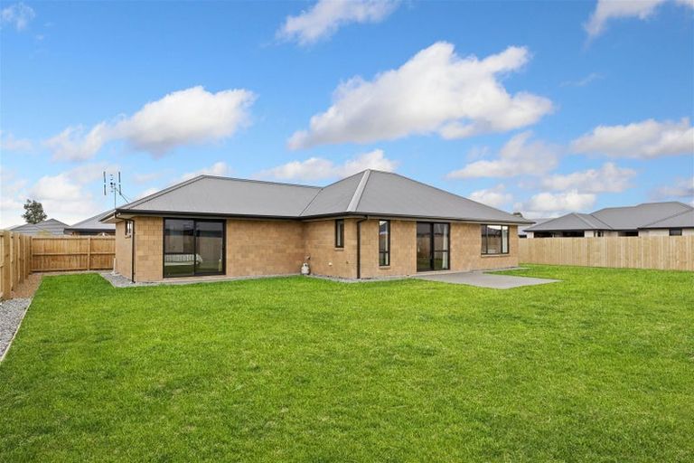 Photo of property in 27 Lunn Crescent, Leeston, 7632