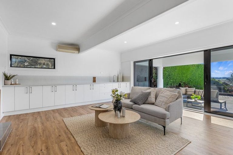 Photo of property in 8 Happy Home Road, Westmorland, Christchurch, 8025