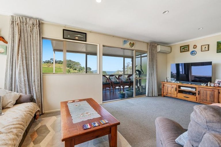 Photo of property in 57a Kestrel Heights, Arkles Bay, Whangaparaoa, 0932
