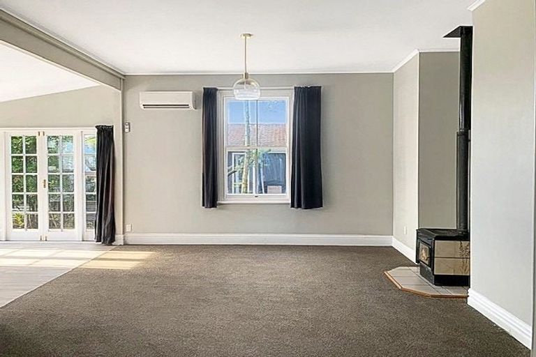 Photo of property in 7 Dee Street, Otane, 4202