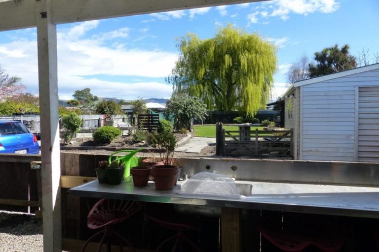 Photo of property in 6 Edward Street, Waimate, 7924