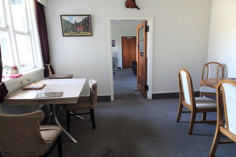 Photo of property in 37 Mcdougall Avenue, St Albans, Christchurch, 8014