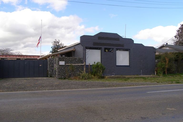 Photo of property in 77 Lochiel Branxholme Road, Lochiel, Winton, 9781