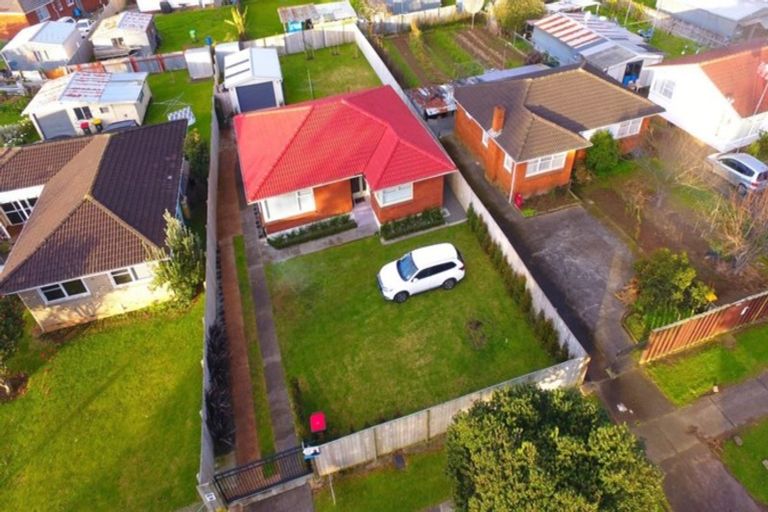 Photo of property in 68 Bader Drive, Mangere, Auckland, 2022