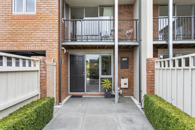 Photo of property in 16 Henley Green, Northwood, Christchurch, 8051